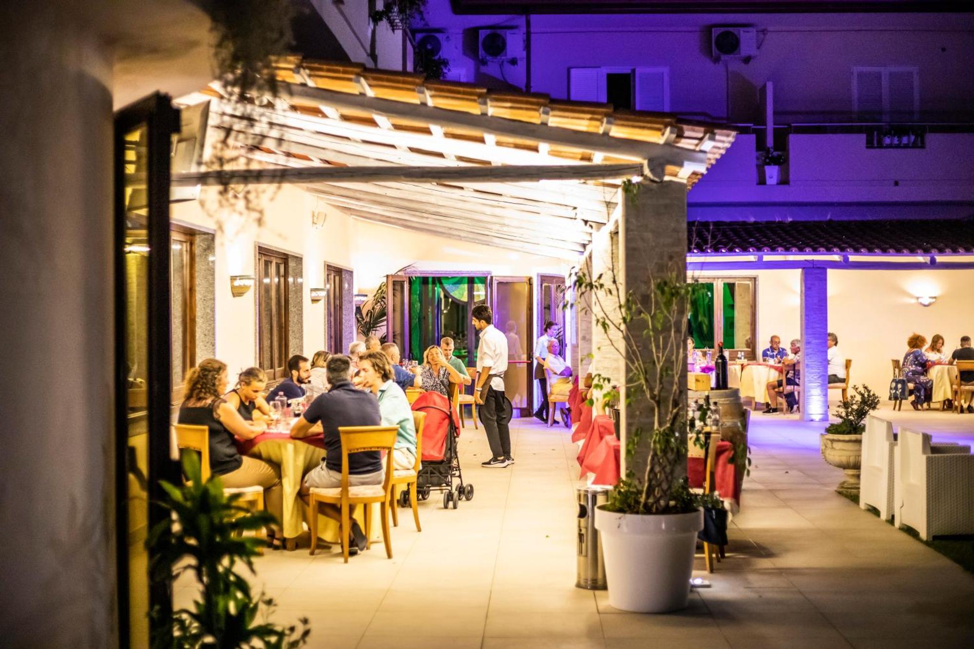 Hotel Calabrisella Calabria Ngoại thất bức ảnh